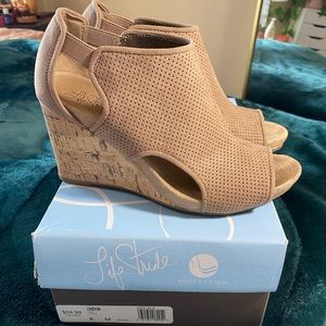 Life Stride Wedge Sandal